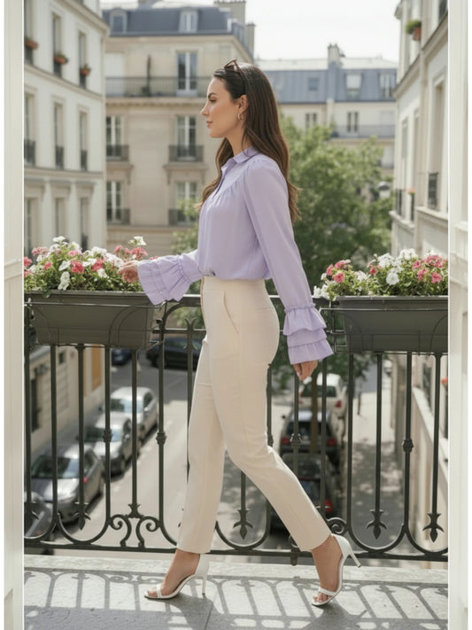 Chemise Fluide Lilas à Manches Volants – Élégance Romantique