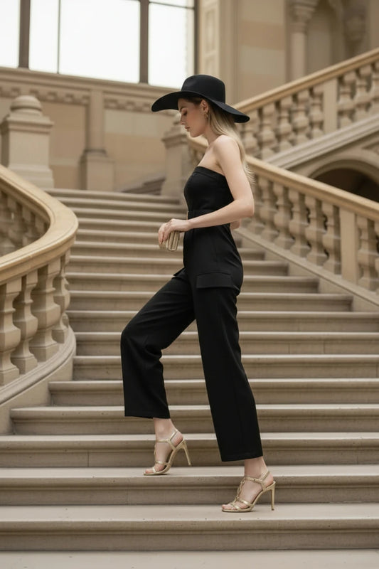 Combinaison bustier cargo chic ceinturée – Élégance structurée