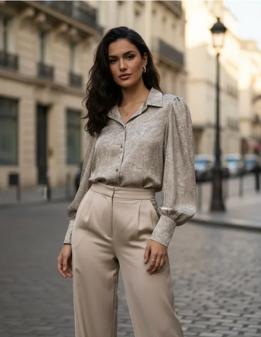 Chemisier fluide avec plis épaule