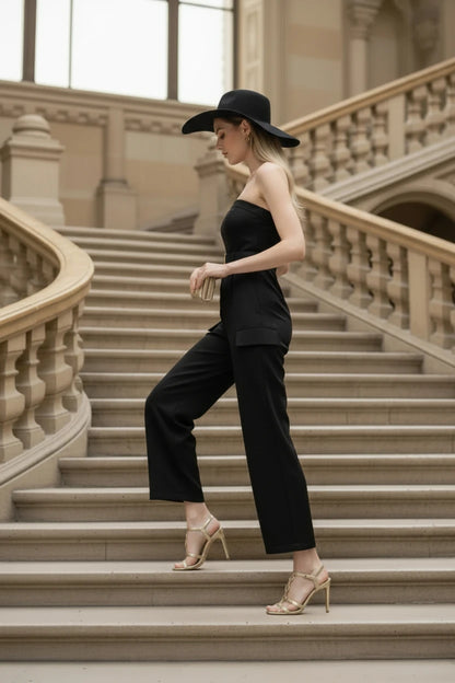 Combinaison bustier cargo chic ceinturée – Élégance structurée