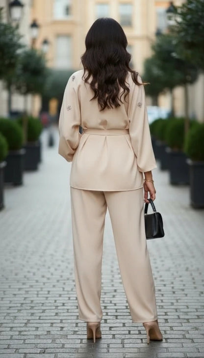 Ensemble Chemise Perlée & Pantalon – Chic & Élégant