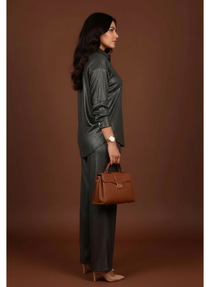 Ensemble Chemise & Pantalon Satiné – Chic et Élégant