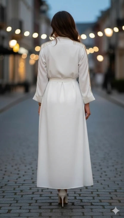 Ensemble féminin robe sans manches et kimono