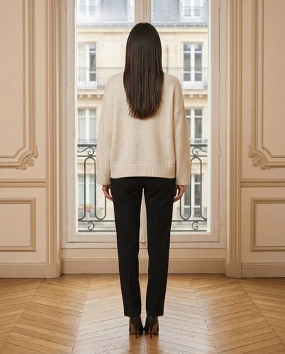 Pull col montant écru – de dos – Eymora