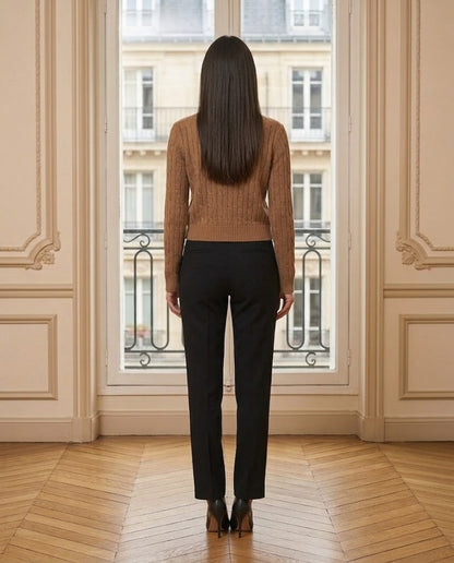 Pull torsadé caramel – de dos – Eymora