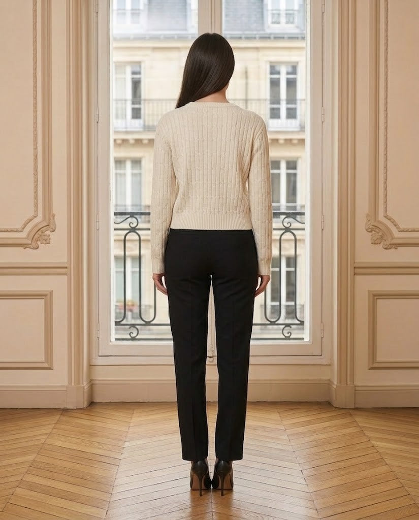 Pull torsadé écru – de dos – Eymora