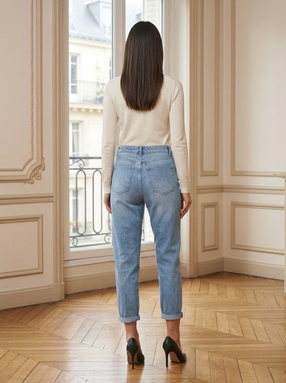 Jeans mom Jeanne bleu clair – vue de dos – Eymora