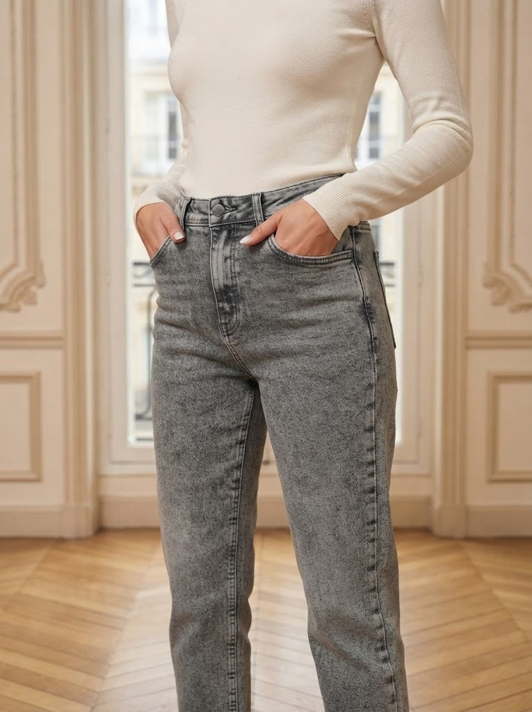 Jeans mom Jeanne gris – détail – Eymora