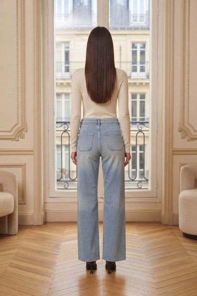 Jeans wide Angélique bleu clair – vue de dos – Eymora
