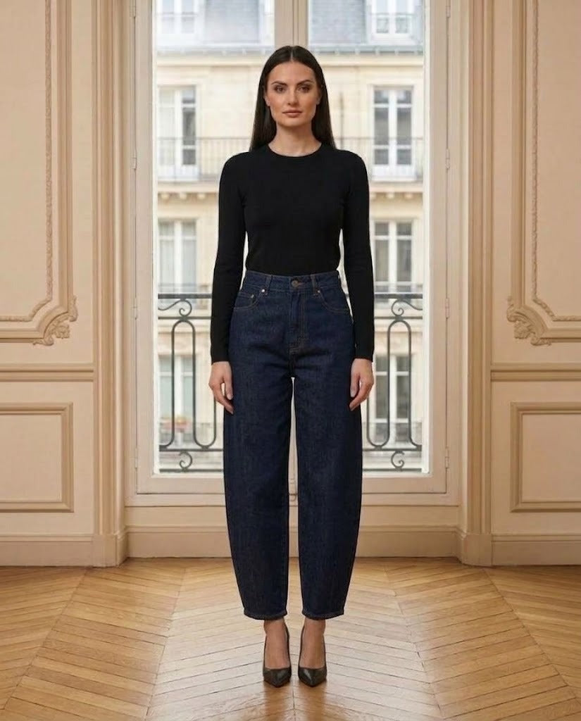 Jeans barrel Louisa bleu foncé – vue de face – Eymora