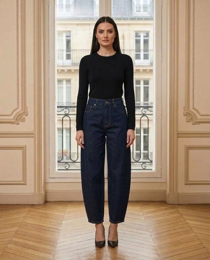 Jeans barrel Louisa bleu foncé – vue de face – Eymora