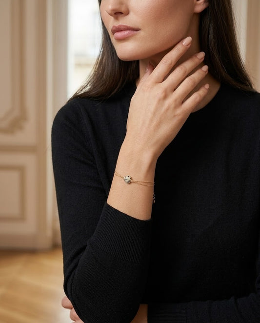 Bracelet doré deux rangs pierre naturelle – porté – Eymora