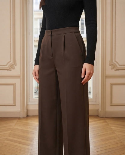 Pantalon large fluide Diane chocolat – détail – Eymora