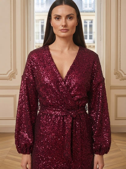 Robe cortège pailletée courte bordeaux – détail – Eymora