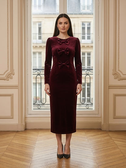 Robe velours mi-longue à nœuds bordeaux – vue de face – Eymora