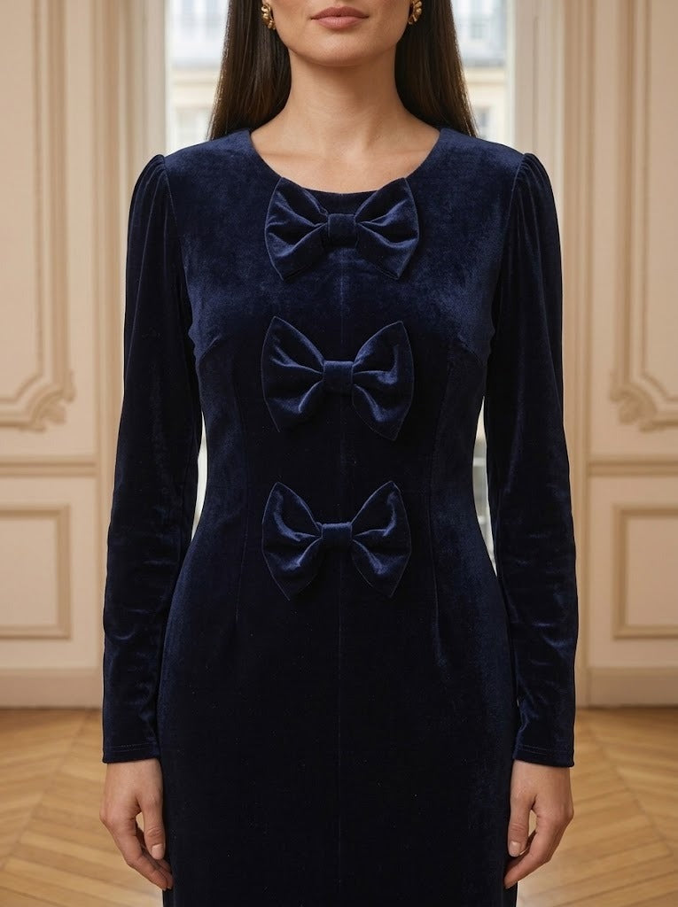 Robe velours mi-longue à nœuds marine – détail – Eymora