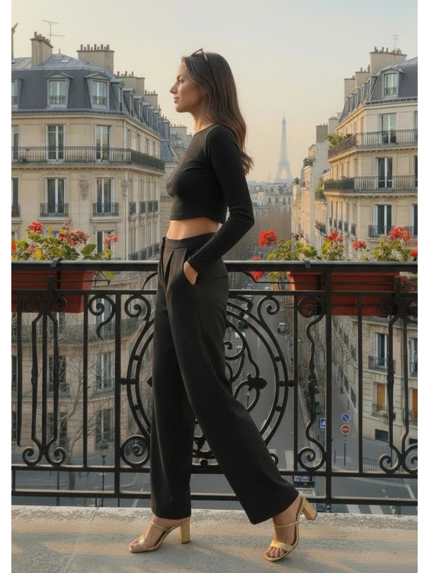 Pantalon Large Fluide Tailleur Noir – Élégance Intemporelle