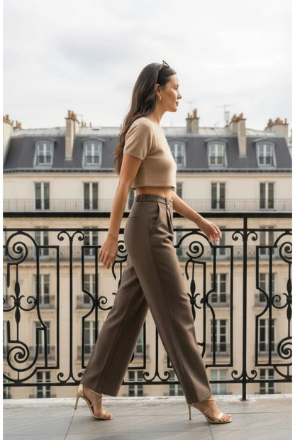 Pantalon Tailleur Texturé Brun– Élégance Structurée