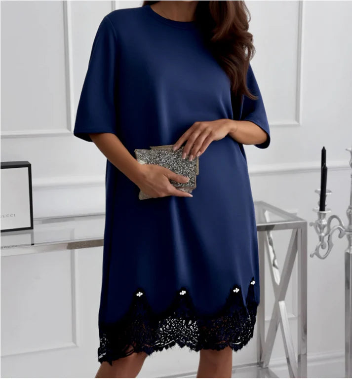 Robe avec dentelle et strass